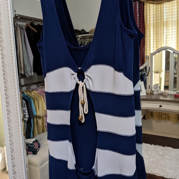 Summer Backless Maxi Dress - Picture 8 of 14